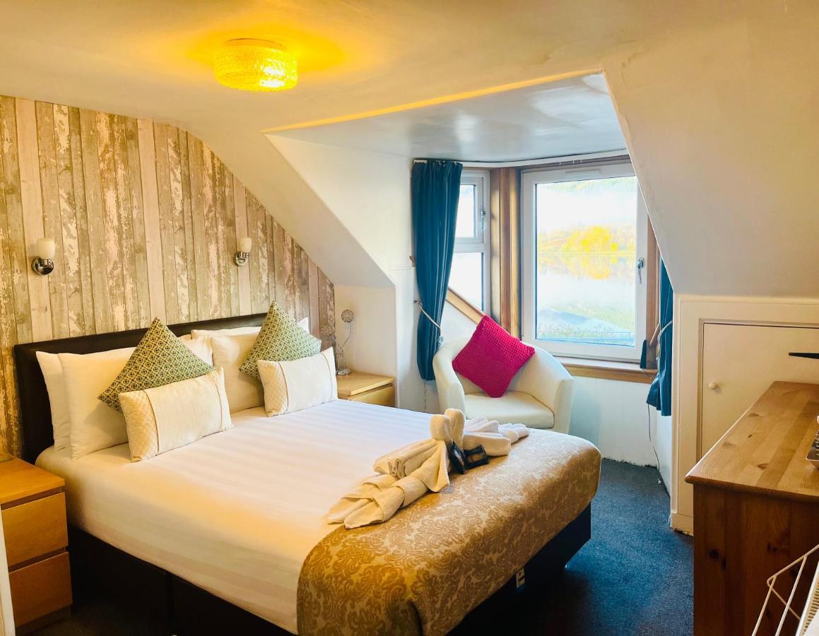 Rowantreebank Bed And Breakfast Арочар Екстериор снимка
