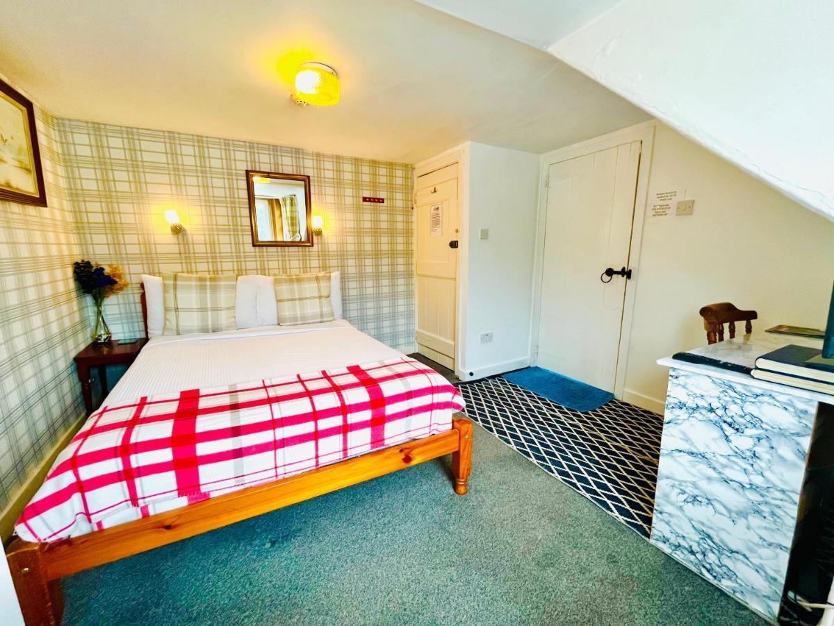 Rowantreebank Bed And Breakfast Арочар Екстериор снимка