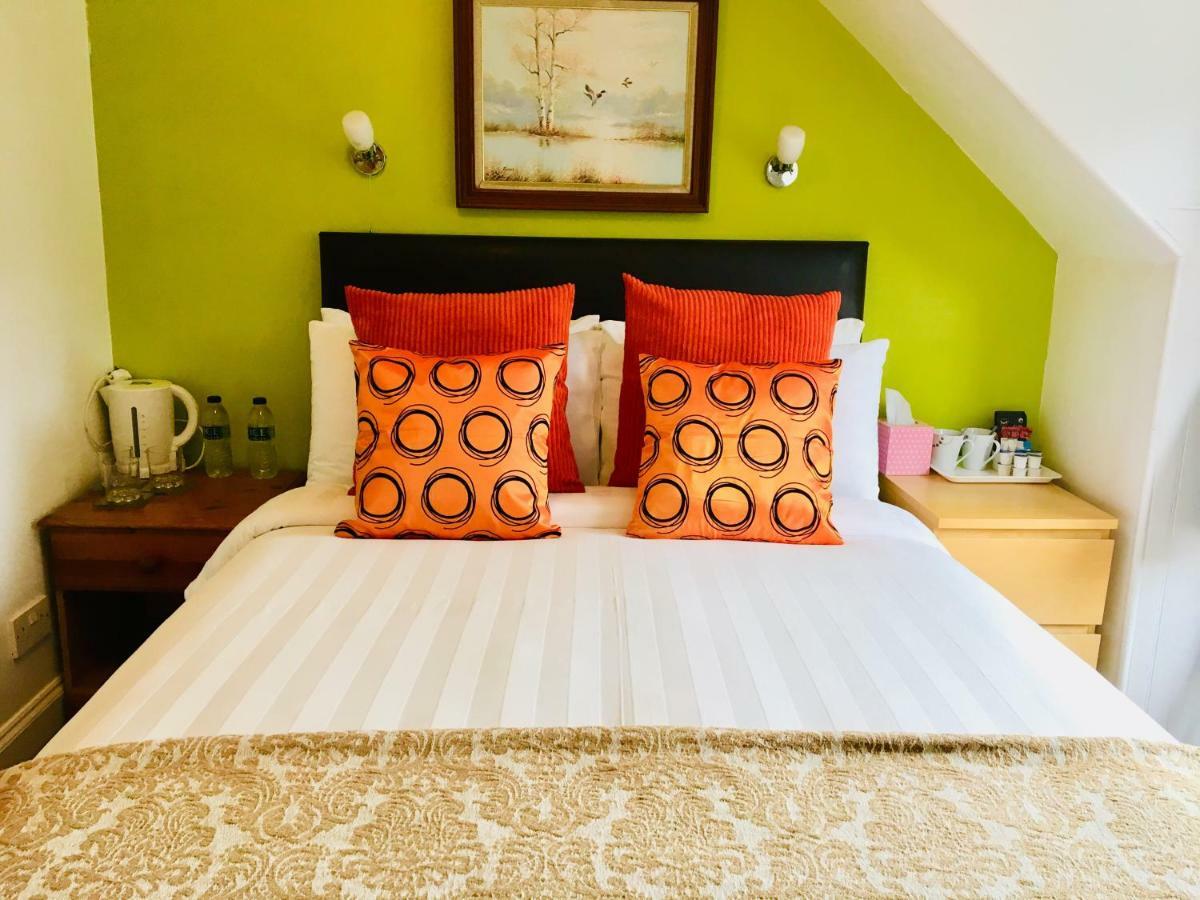 Rowantreebank Bed And Breakfast Арочар Екстериор снимка