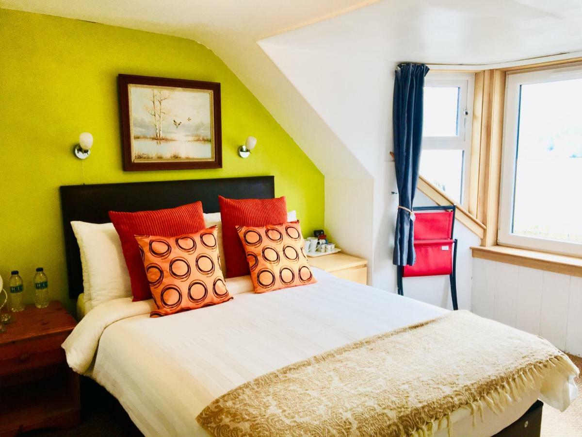 Rowantreebank Bed And Breakfast Арочар Екстериор снимка